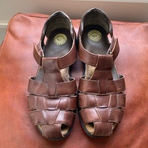 Earth Shoe Gelron leather flat, Size 7!